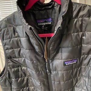 Patagonia Puffer Vest NWT